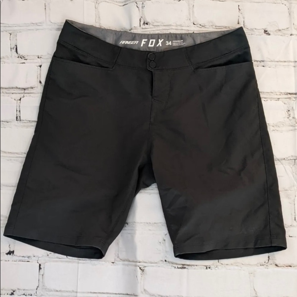 Fox Racing Ranger mountain bike shorts. Mens 34” waist.